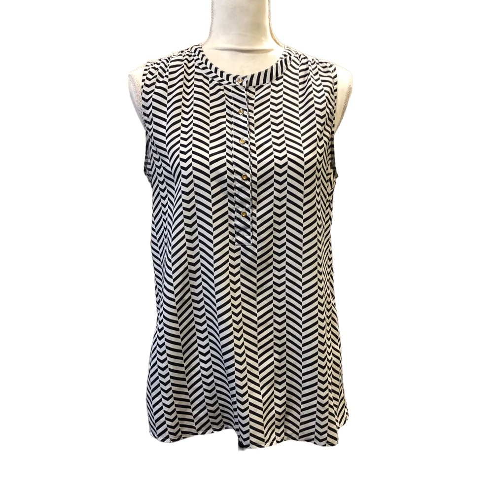 Violet & Claire White/Black Sleeveless Top
